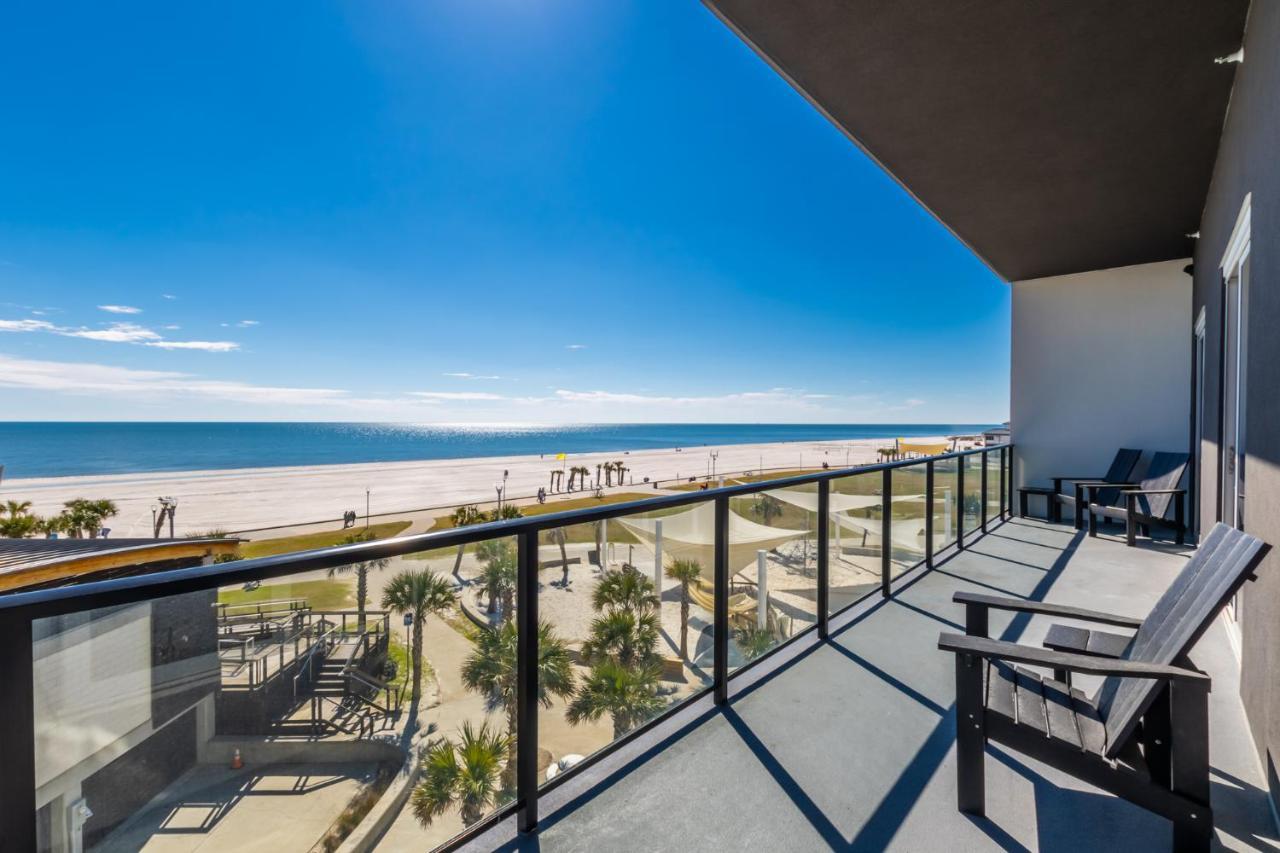 Luxury 4 Bedroom Beachfront Condo With Rooftop Pool Next To The Hangout! Gp 303 海湾海岸 外观 照片